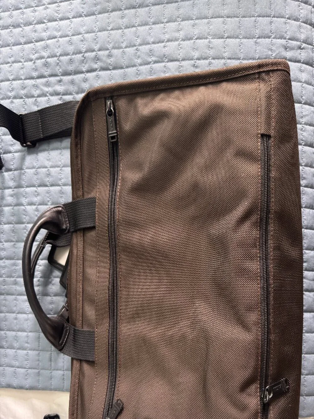 Tumi Large Screen Laptop Briefcase - Like New Condition
